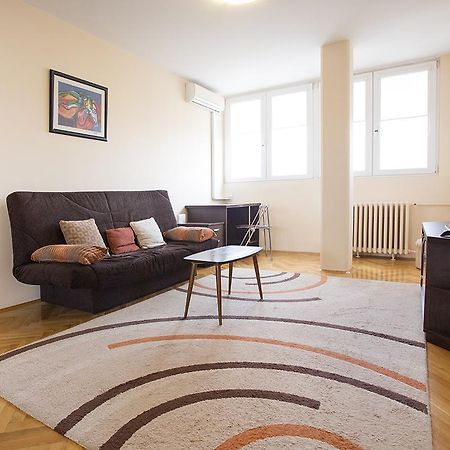 Apartment Loti Belgrad Exterior foto
